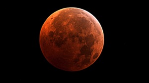 Red Full Moon-1